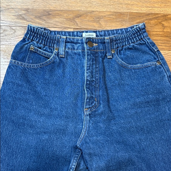 LL BEAN original fit relaxed jeans - Picture 2 of 8